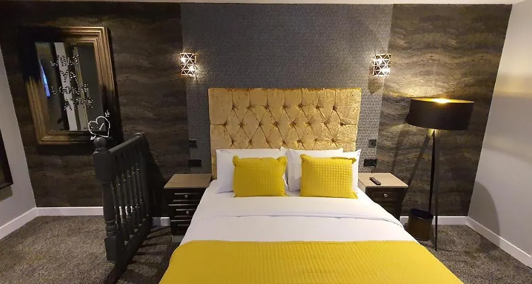 The Gate Hotel-1